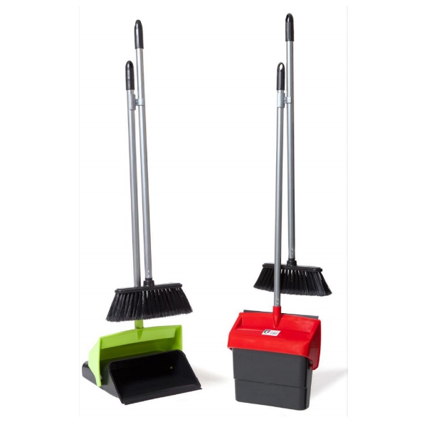 и03-1043 Лопатка с капак и четка - Роял