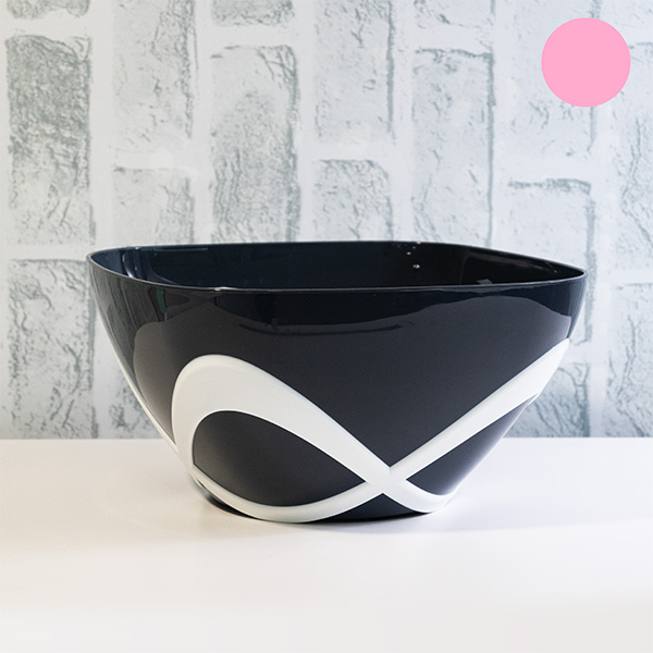 и101391 Купа квадратна с декорация