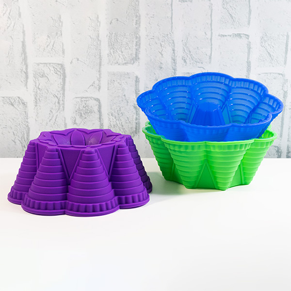 и02-18290 Форма силикон замък