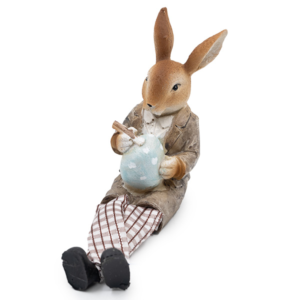 и02-23430 web Градинска декорация заек с висящи крака 22 см каре