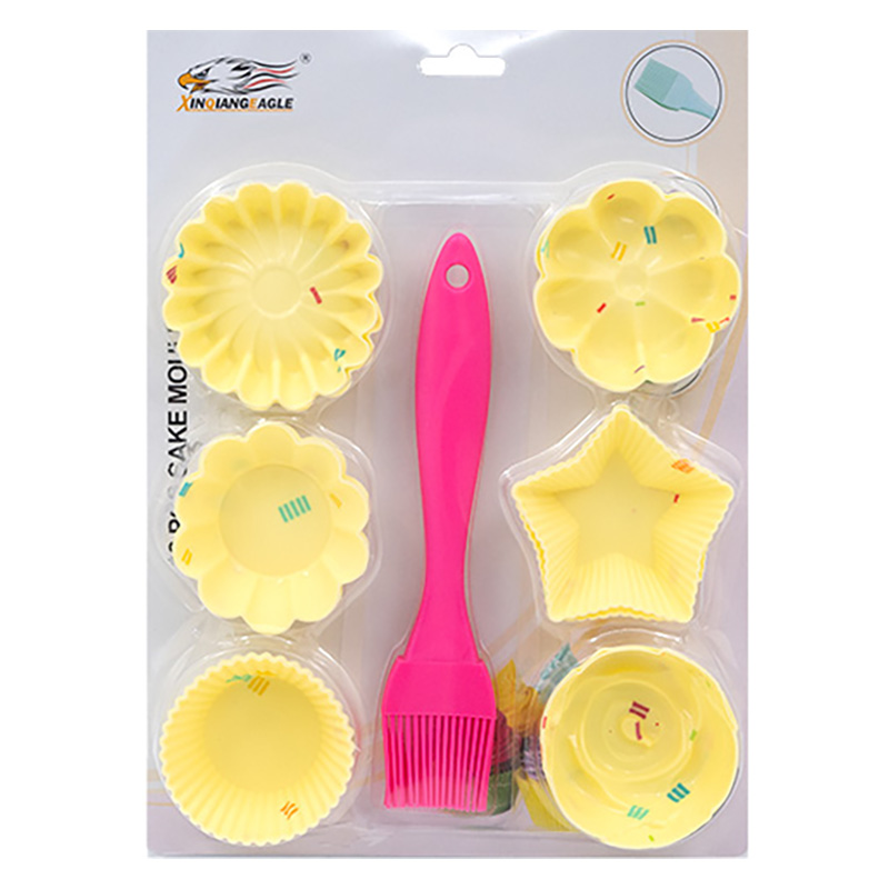 И02-19051 Форма за мъфини силикон 13 броя